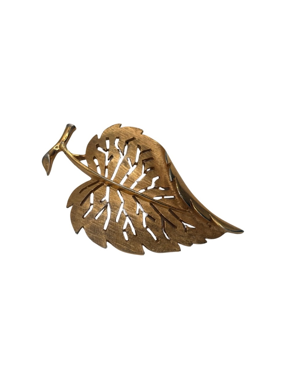 Vintage Signed Trifari Gold Tone Leaf Brooch Pin Brushed Openwork